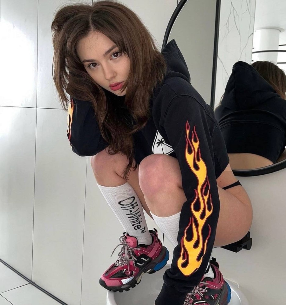 Индивидуалка Виолетта фото № 2 в городе Саров