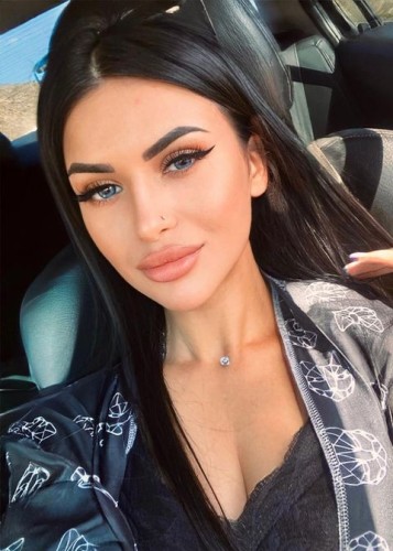 Лейла, Г. Саров